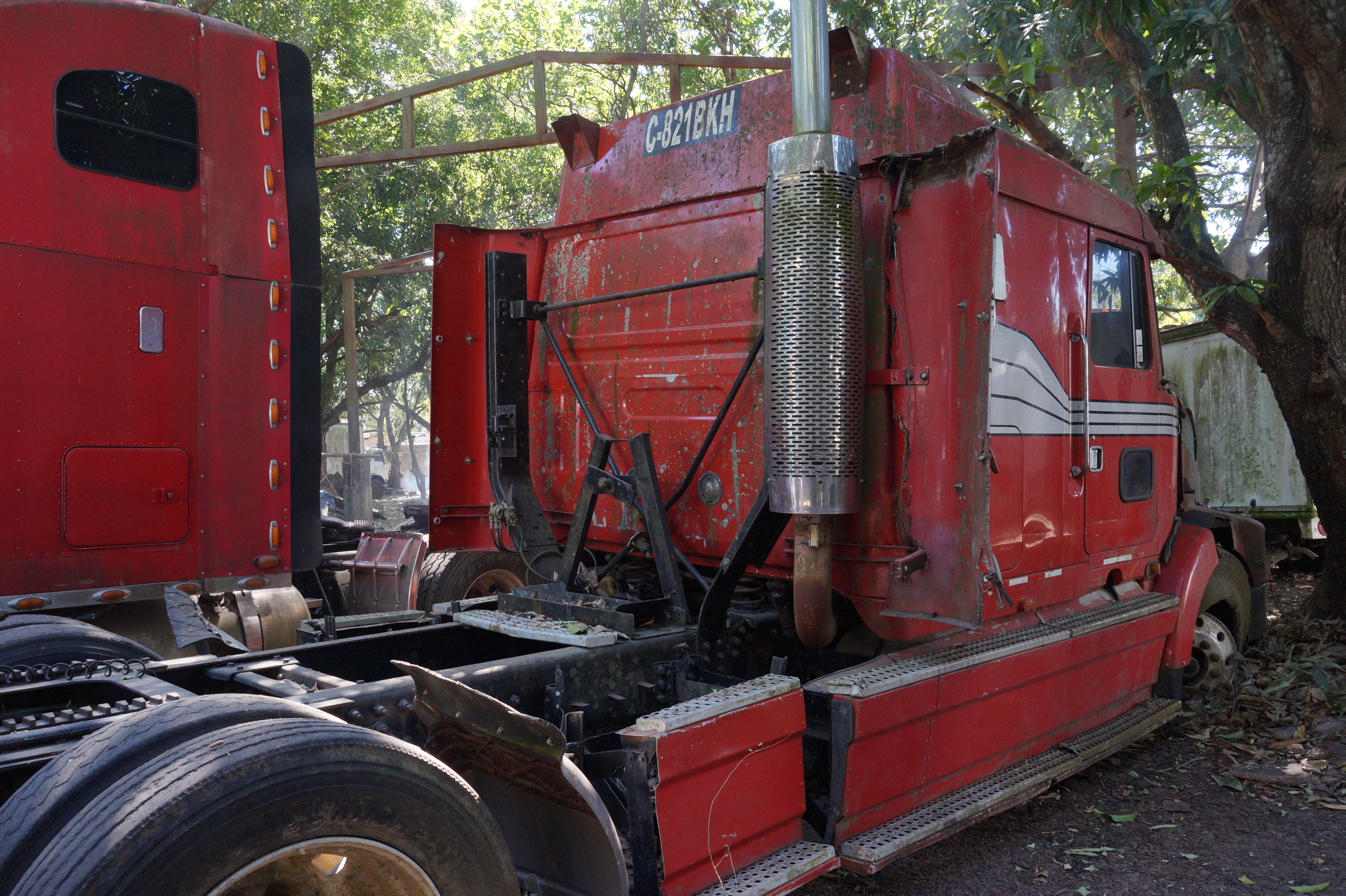 Cabezal Volvo WIA64T 1996 (lote 14), fotografía 3