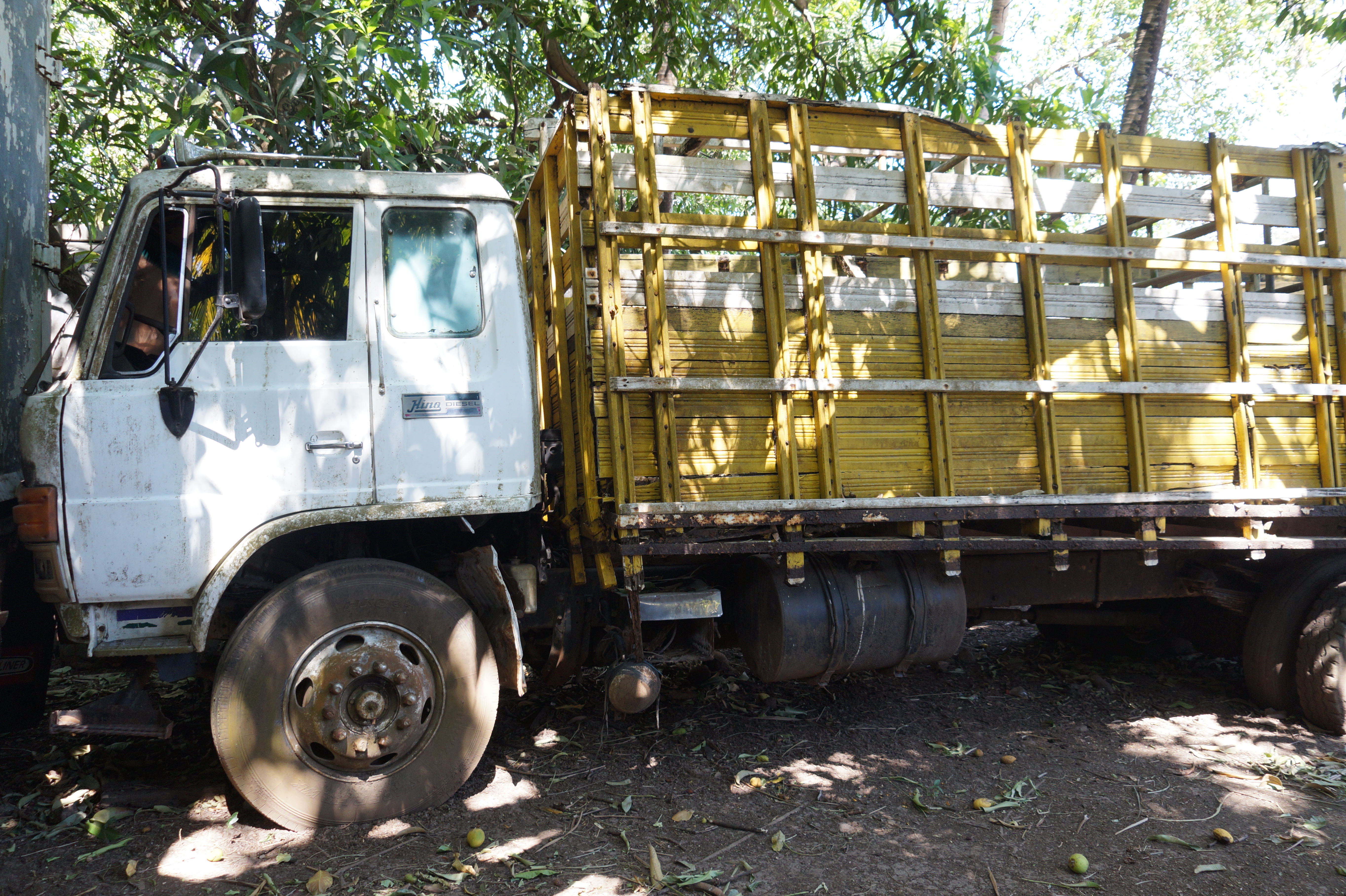 Camión Hino Fe Turbo Interc 1992 (lote 21)