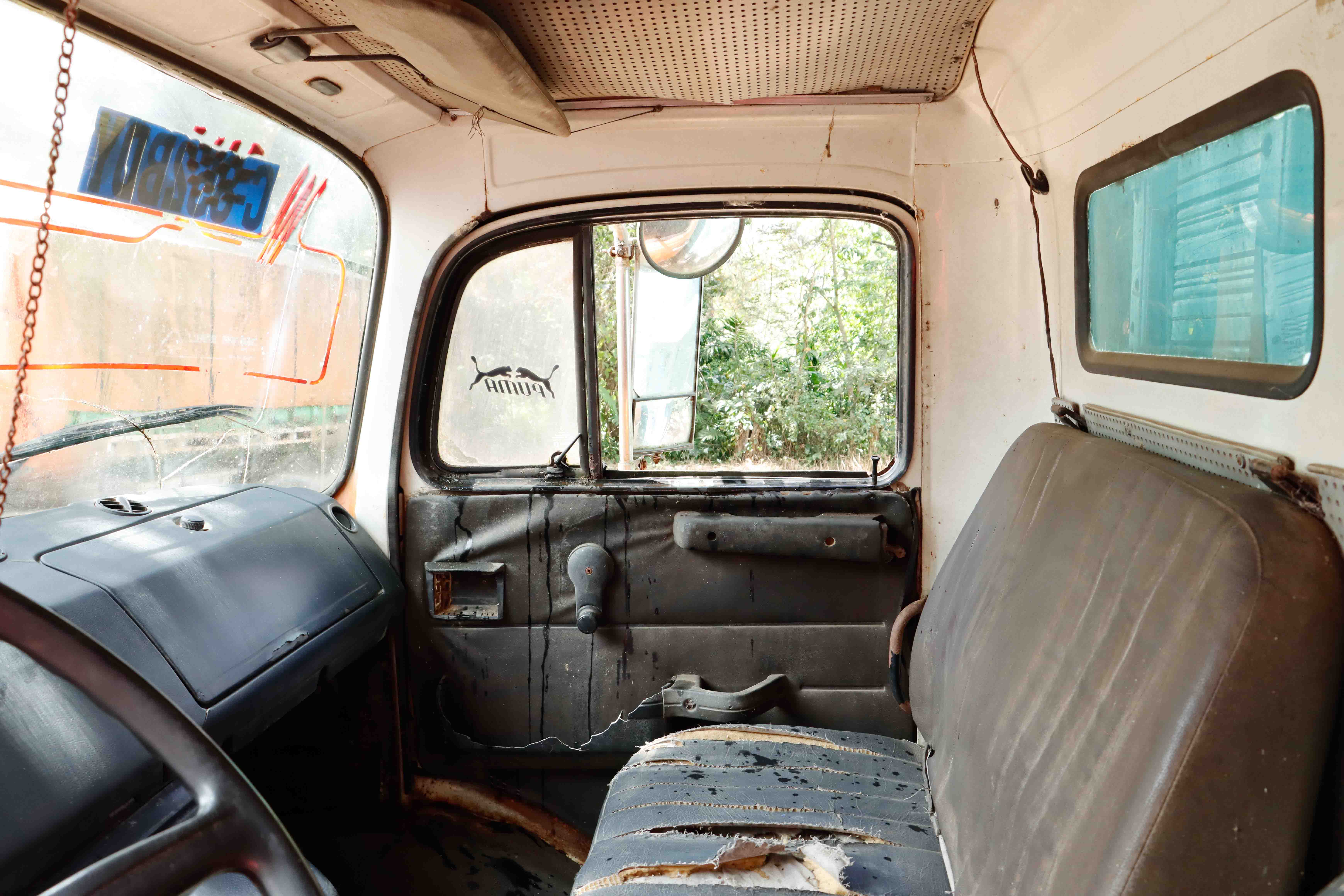 Camión Mercedes-Benz L 1319 DIESEL 1988 (lote 07), fotografía 4