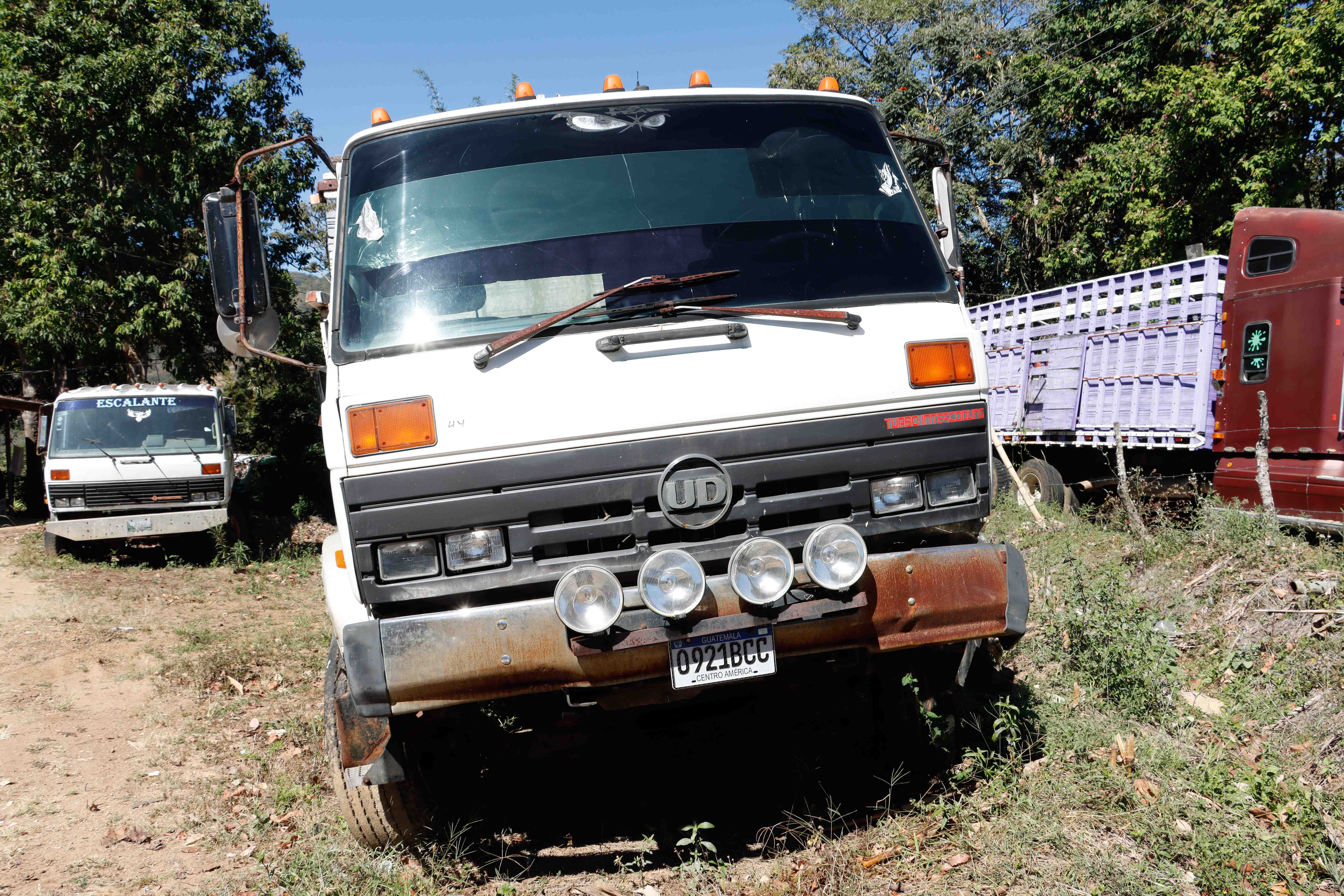 Camión Nissan UD3300 Turbo Intercooling 1992 (lote 09)