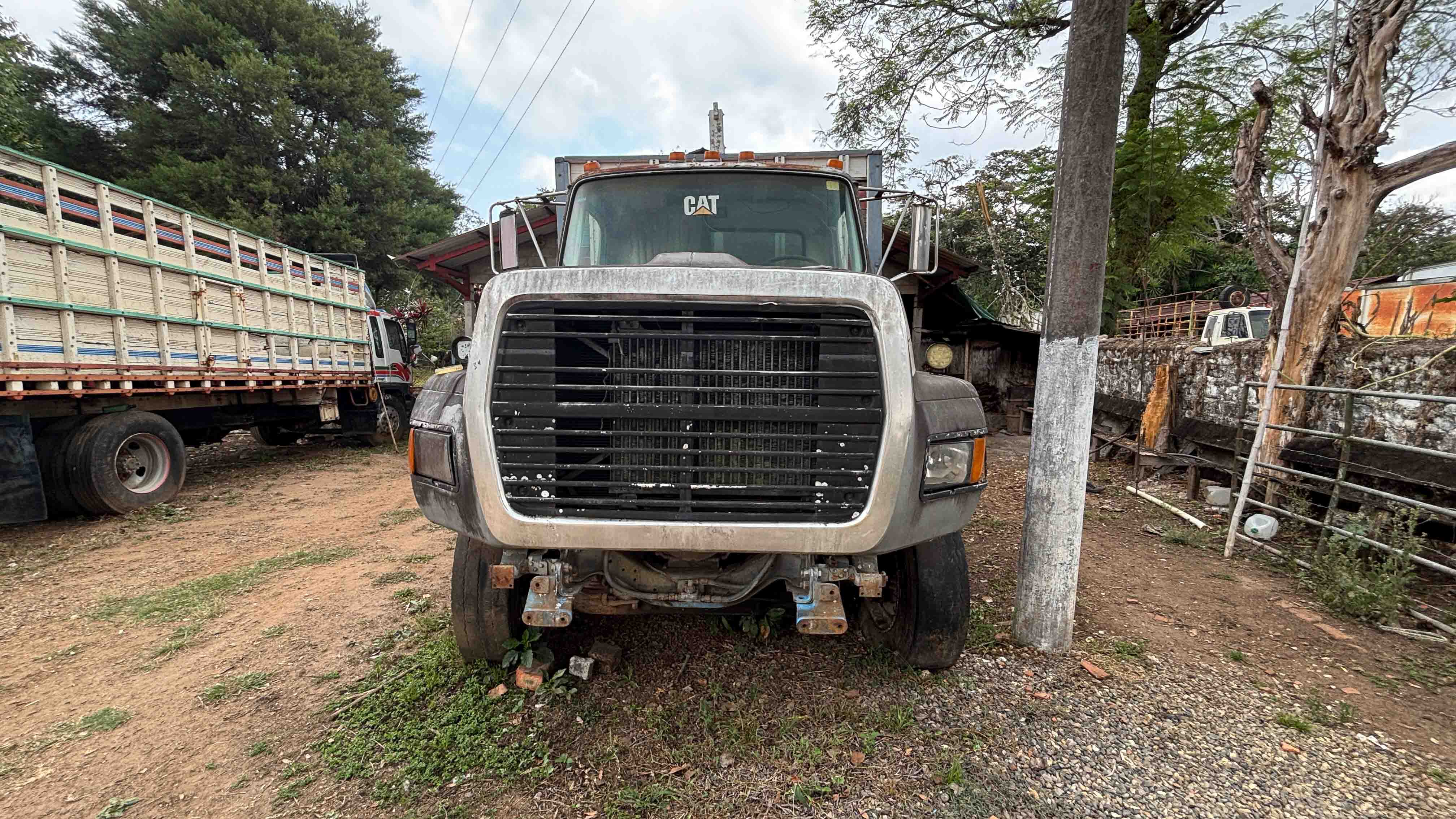 Camión Ford LTA9000 1990 (lote 19)