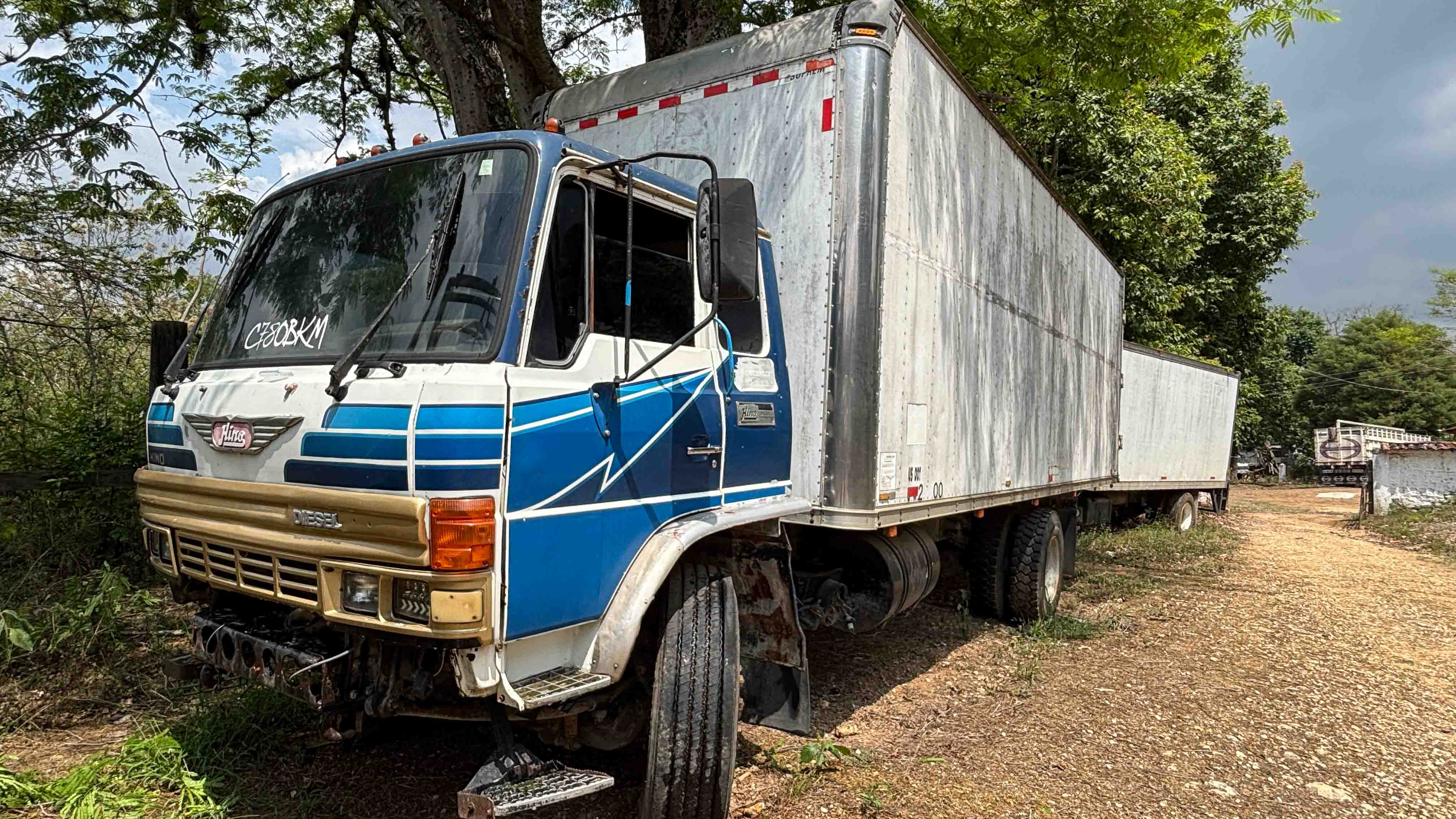 Camión Hino SG Turbo 1991 (lote 26)