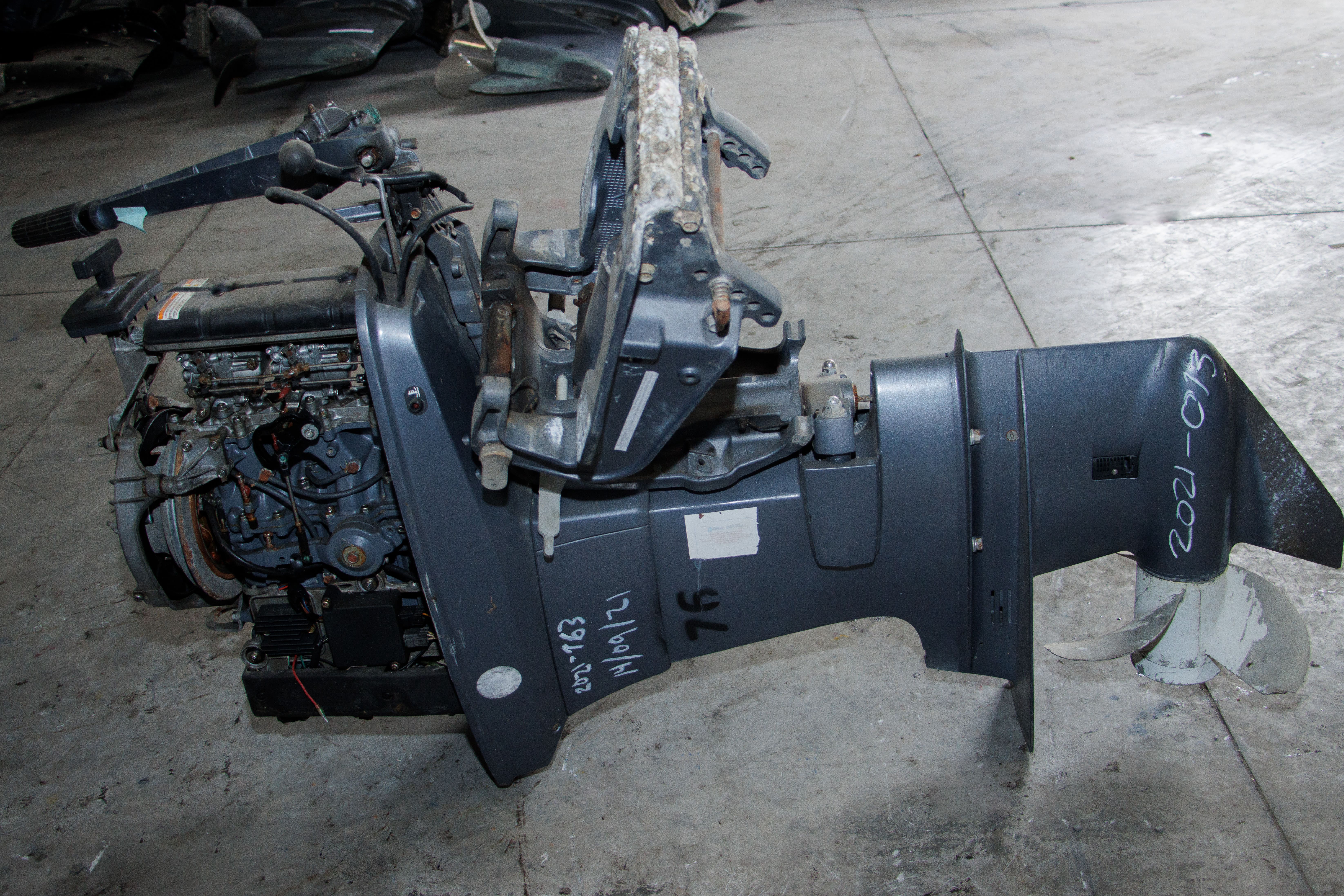 Motor marino fuera de borda Yamaha Enduro 75 (lote 14)