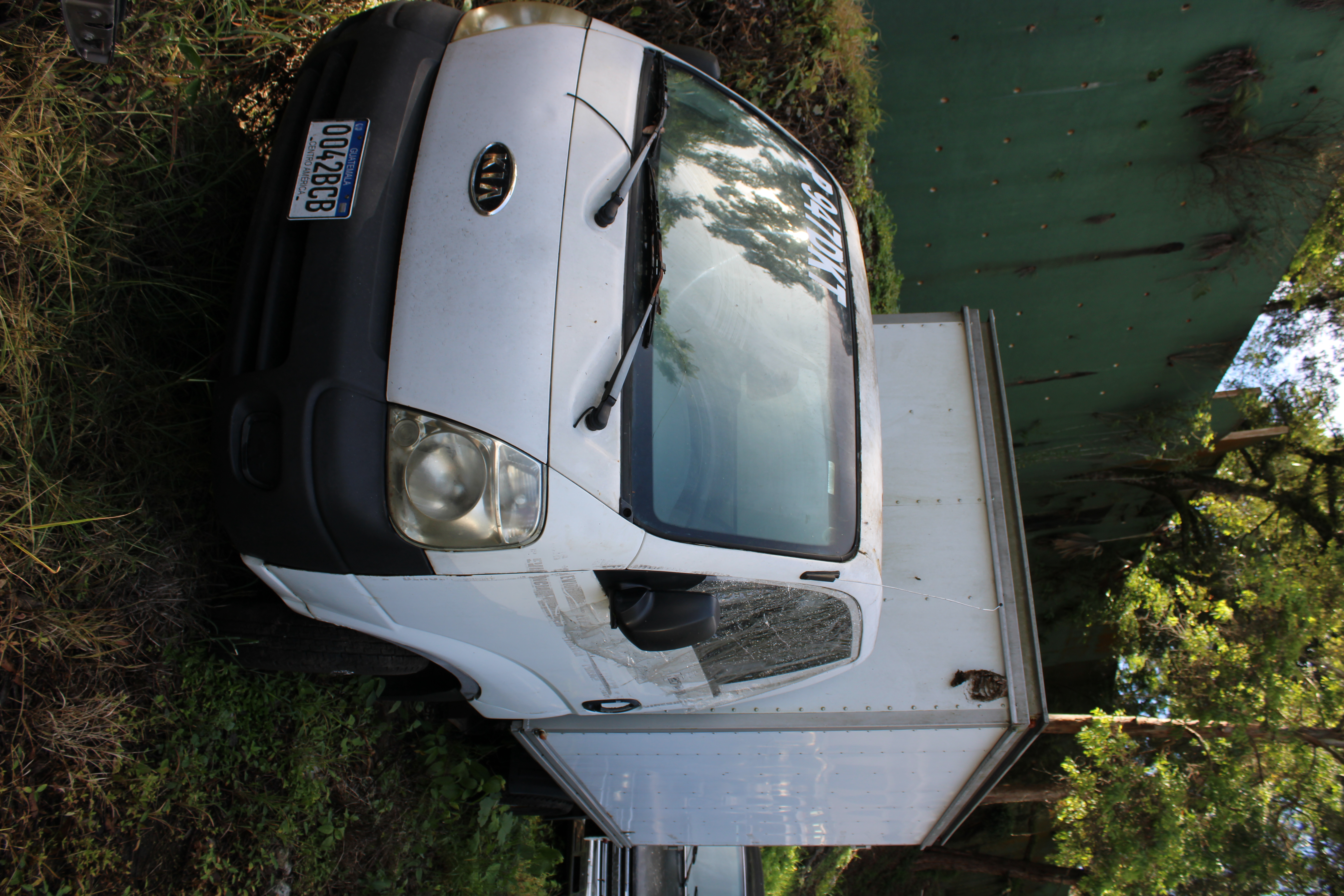 Pick up Kia K2700 L 2008 (lote 05), fotografía 2