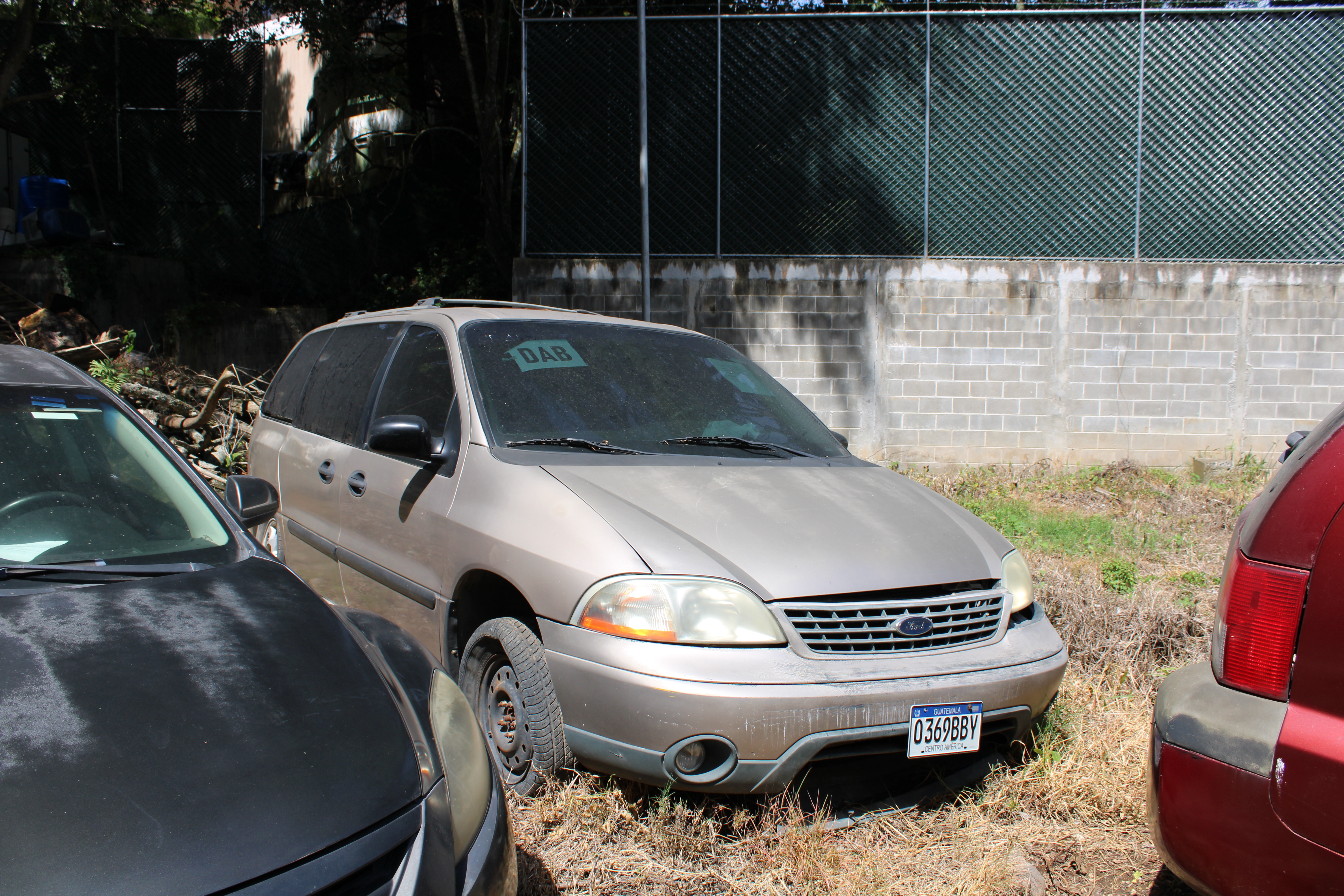 Microbús Ford Windstar LX 2003 (lote 14)