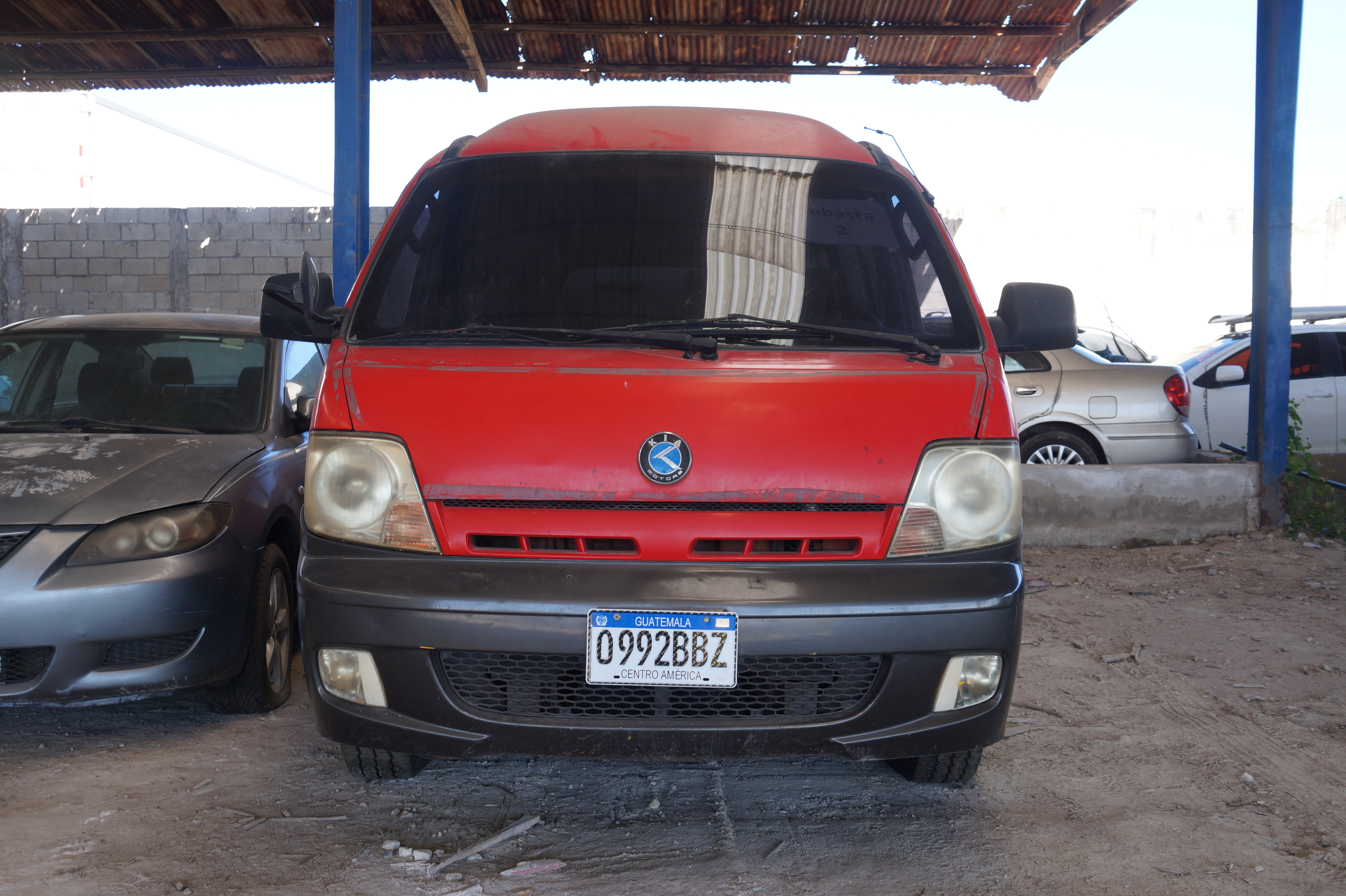 Microbús Kia Bongo 2004 (lote 01), fotografía 4