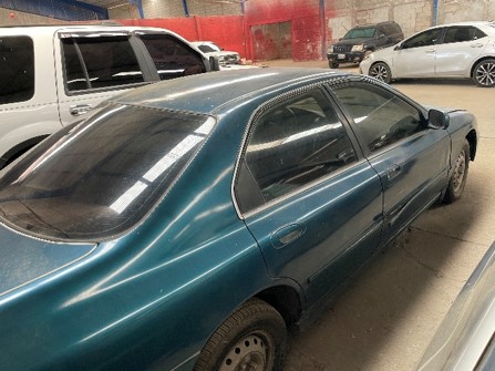 Automóvil Honda Accord LX 1994 (lote 02)