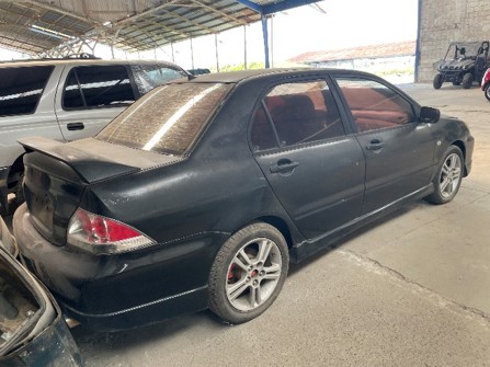 Automóvil Mitsubishi Lancer Ralliart 2004 (lote 04), fotografía 2