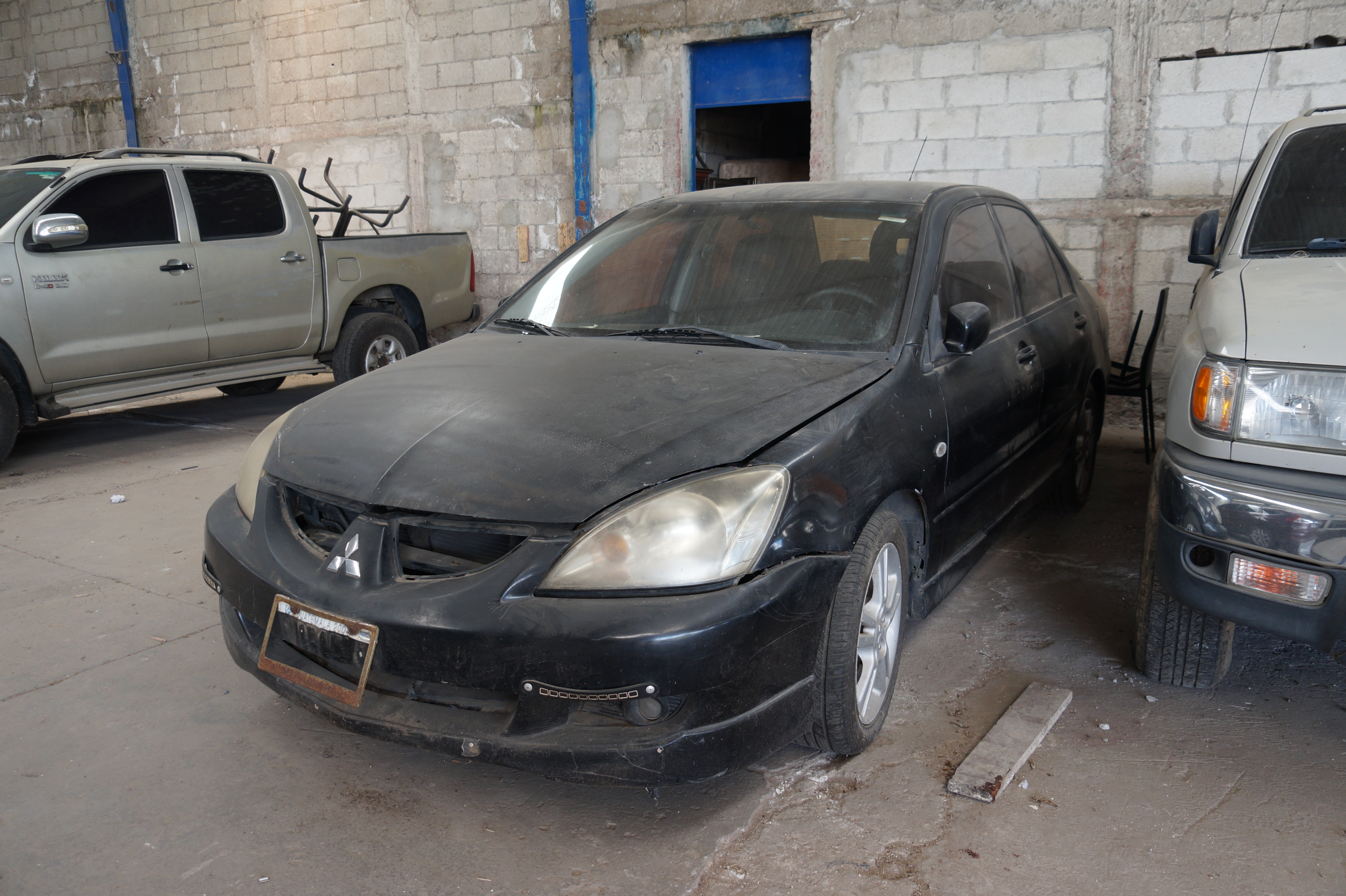 Automóvil Mitsubishi Lancer Ralliart 2004 (lote 04), fotografía 3