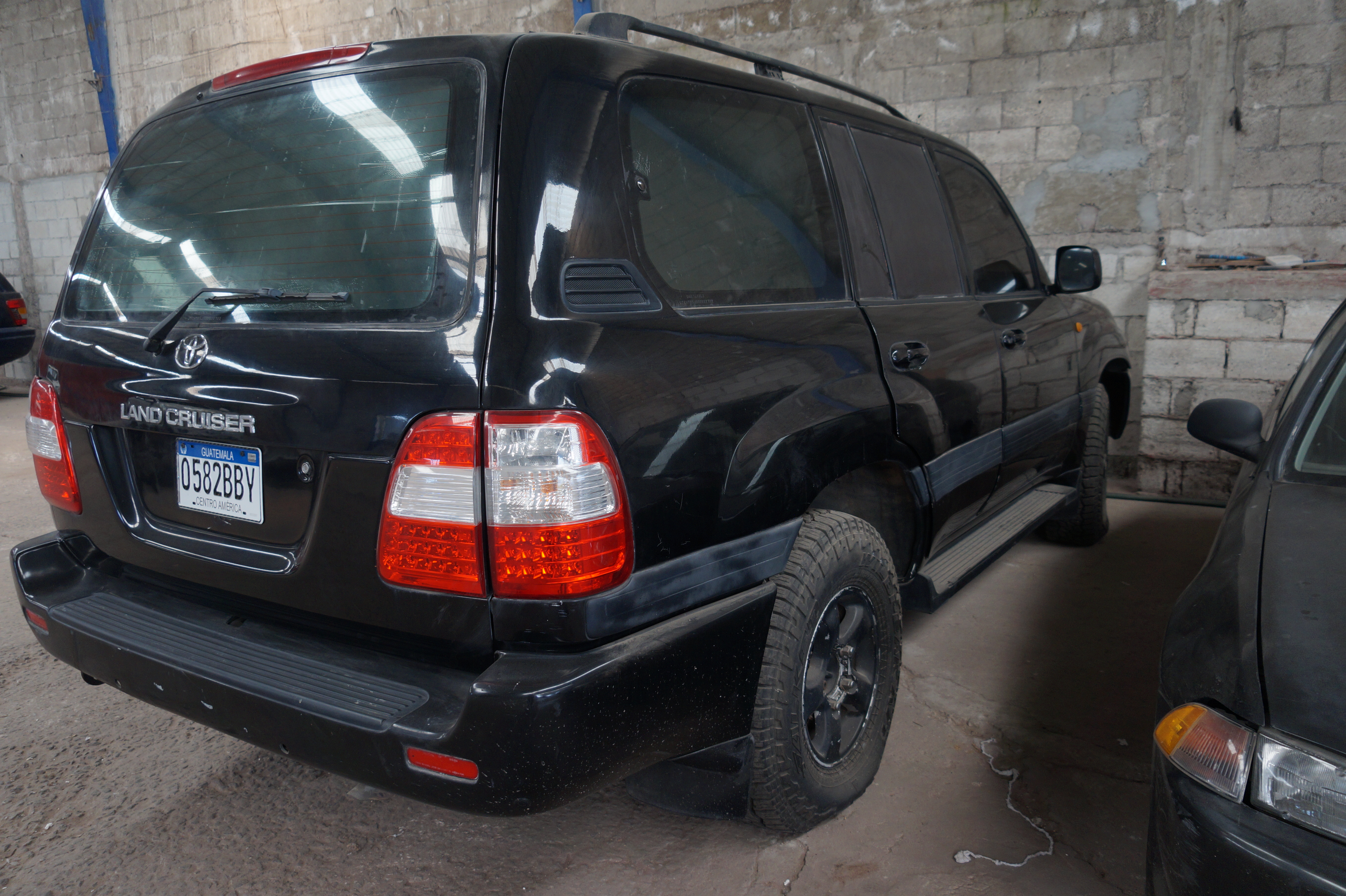 Camioneta Toyota Land Cruiser 2002 (lote 15), fotografía 3