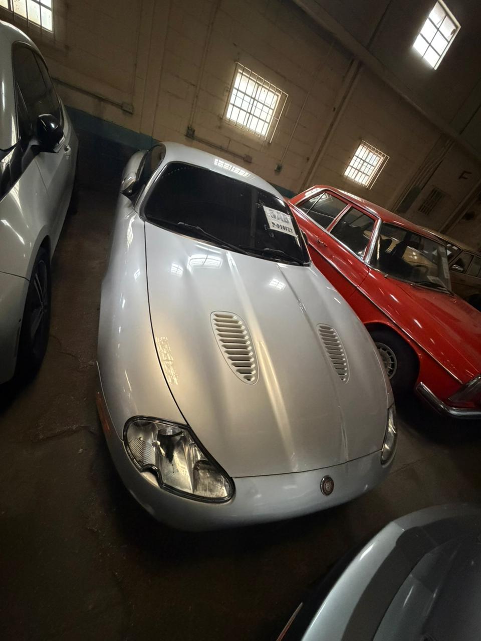 Automóvil Jaguar XKR 2001 (lote 25), fotografía 5