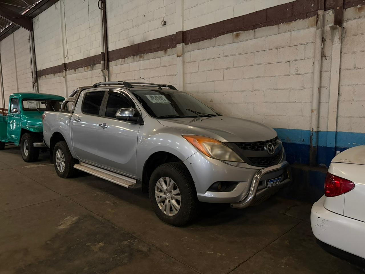 Pick up Mazda BT-50 4X4 DOBLE CAB AUTOM 2013 (lote 28), fotografía 4