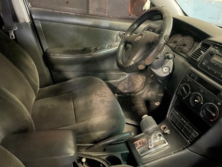 Automóvil Toyota Corolla S 2005 (lote 29), fotografía 2