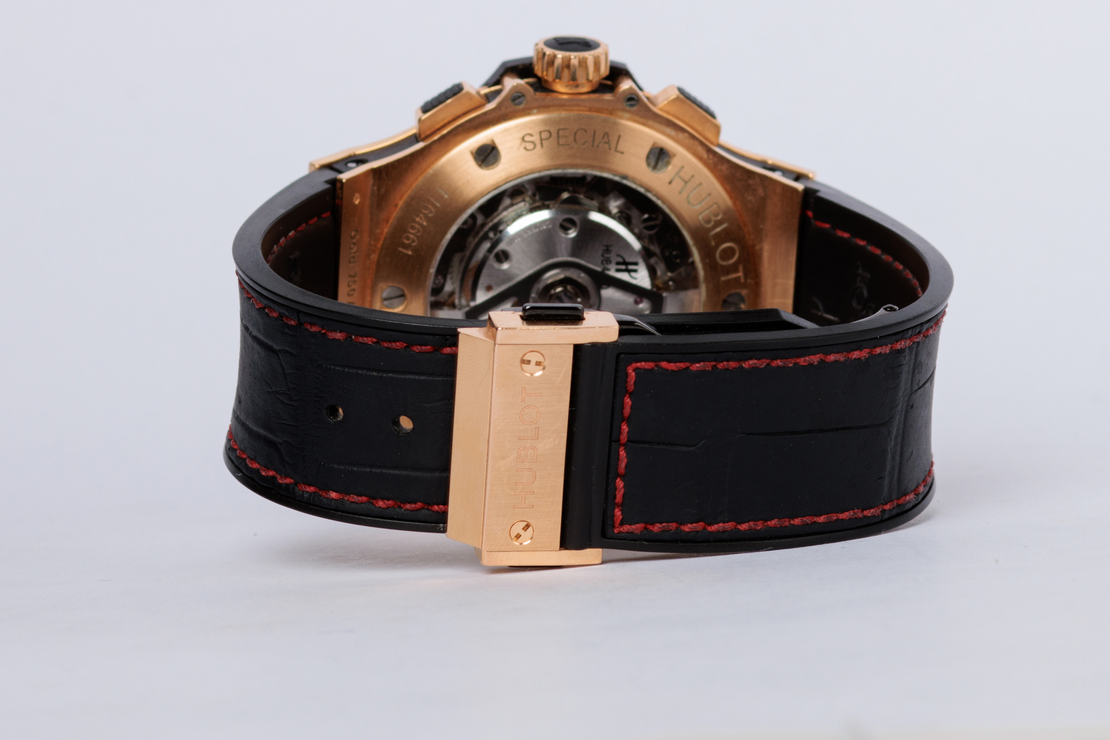RELOJ: Marca Hublot Big Bang especial edition, automático, caja en oro rosa de 18Kt y… (lote 02), fotografía 3
