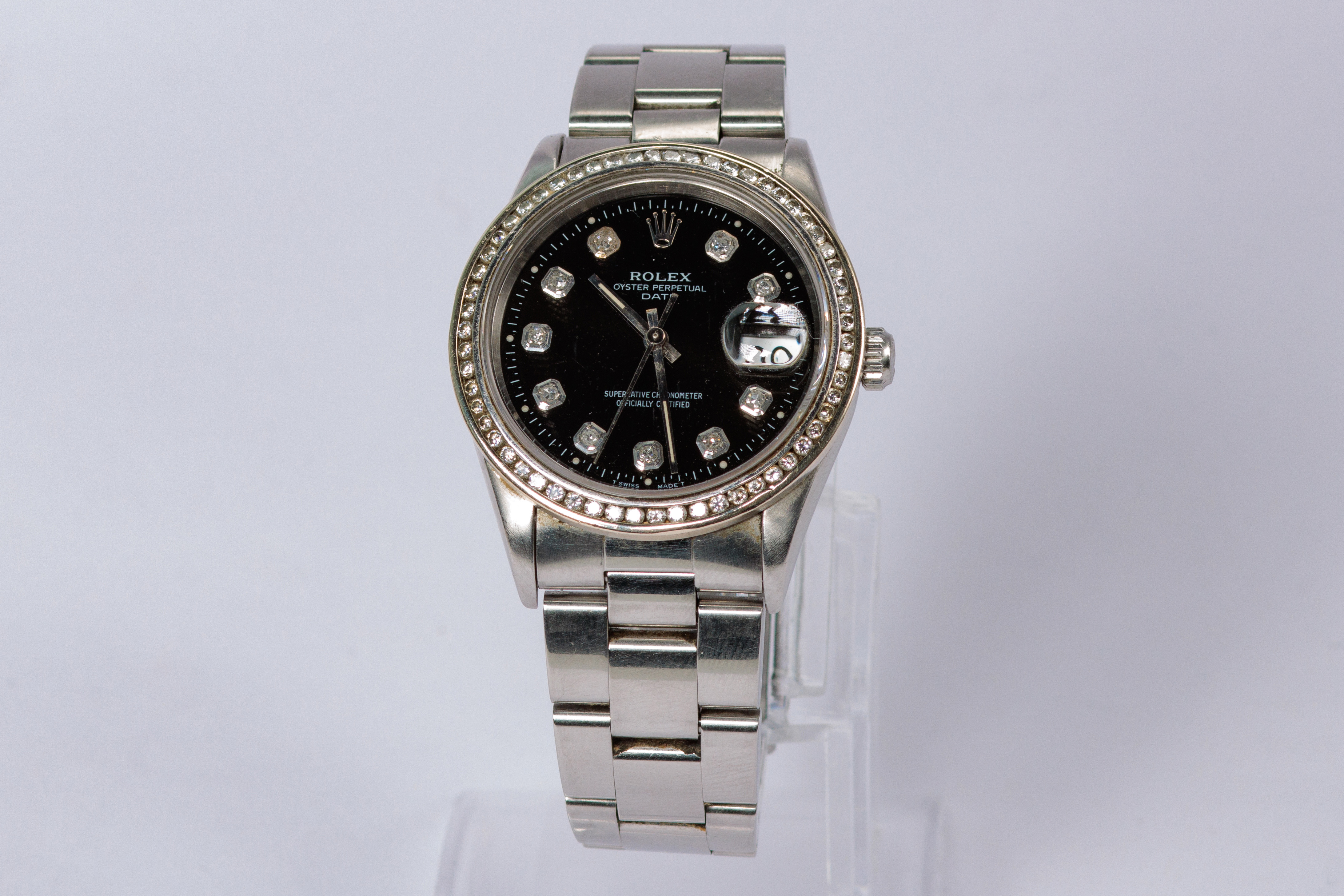 RELOJ: Marca Rolex, Date Just, automático, acero, carátula negra con 10 diamantes de… (lote 04), fotografía 2