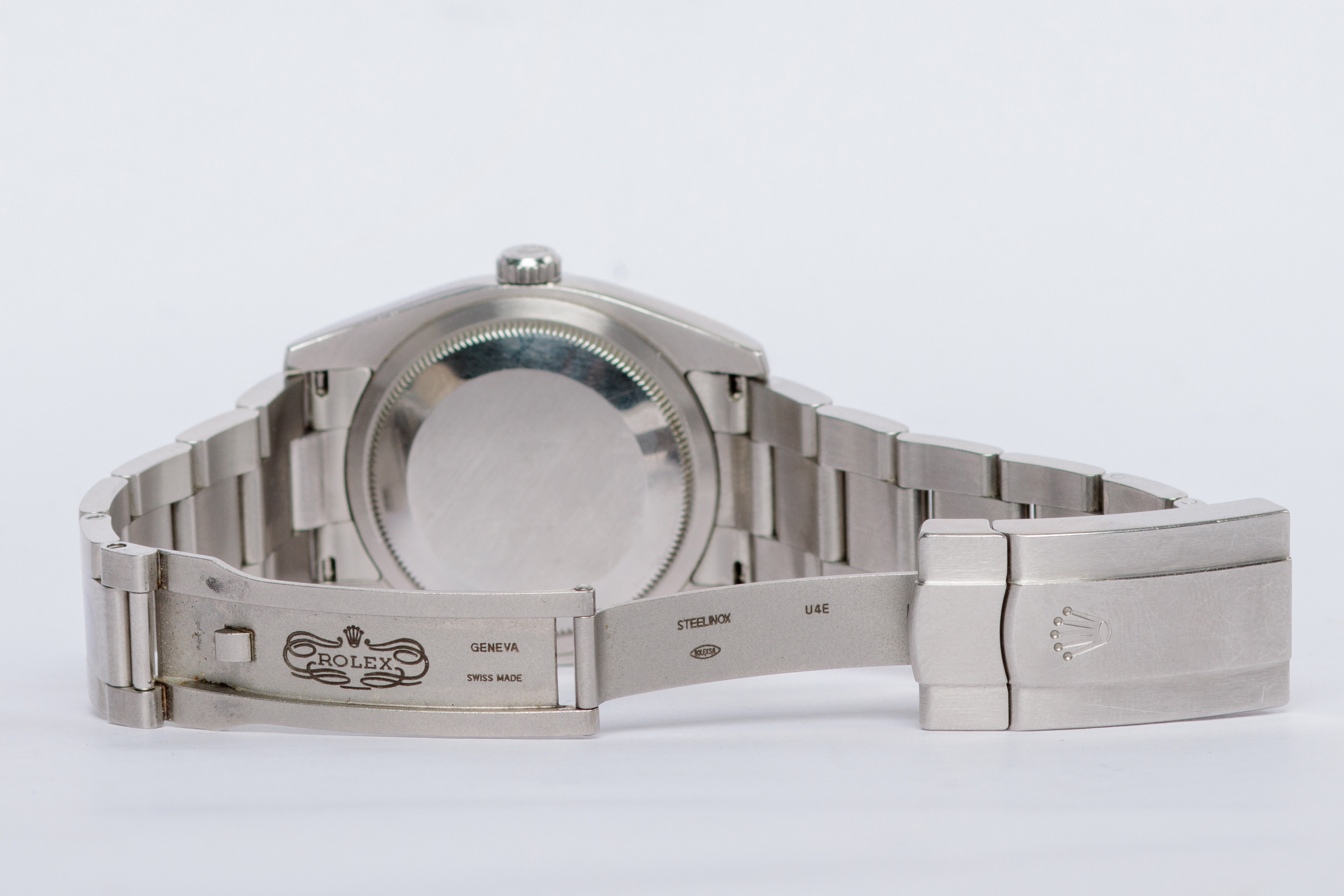 RELOJ: Marca Rolex, Oyster Perpetual, carátula negra, marcadores rosados, automático… (lote 10), fotografía 3