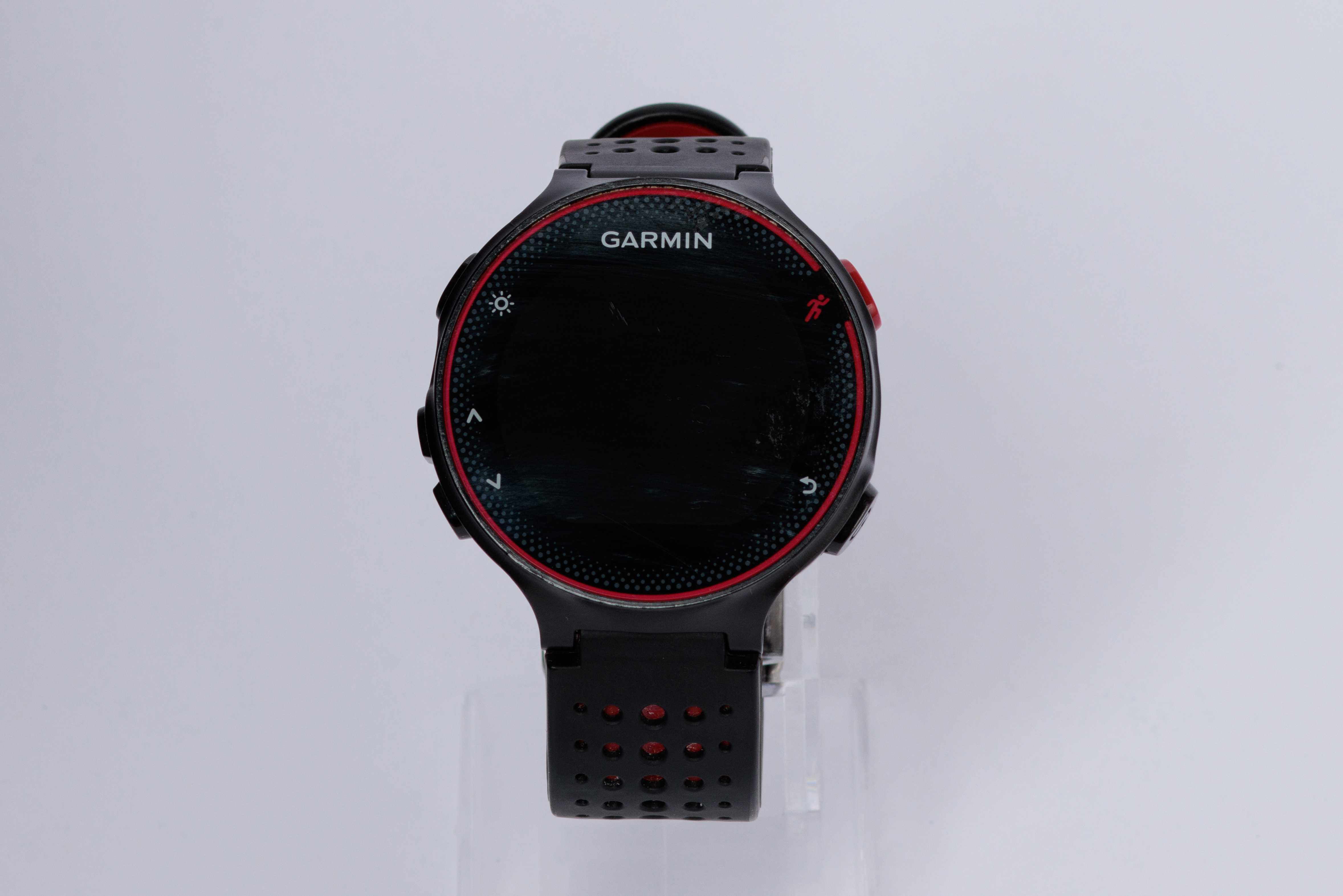 RELOJ: Marca Garmin, sin cargador, se desconoce su funcionamiento (lote 16)