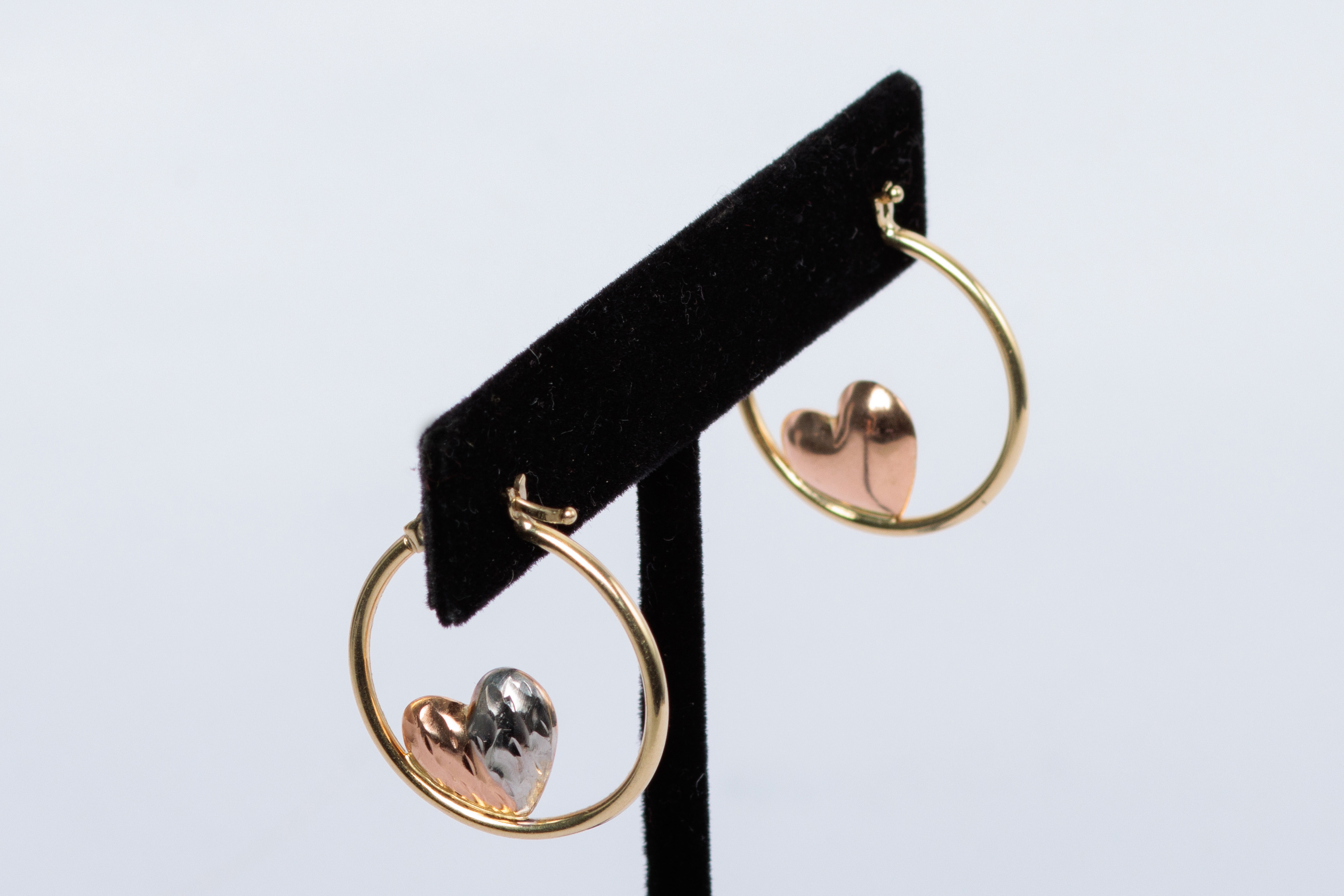 ARETES: En 3 tonos, blanco, rosa y amarillo de 10Kt (lote 43), fotografía 2