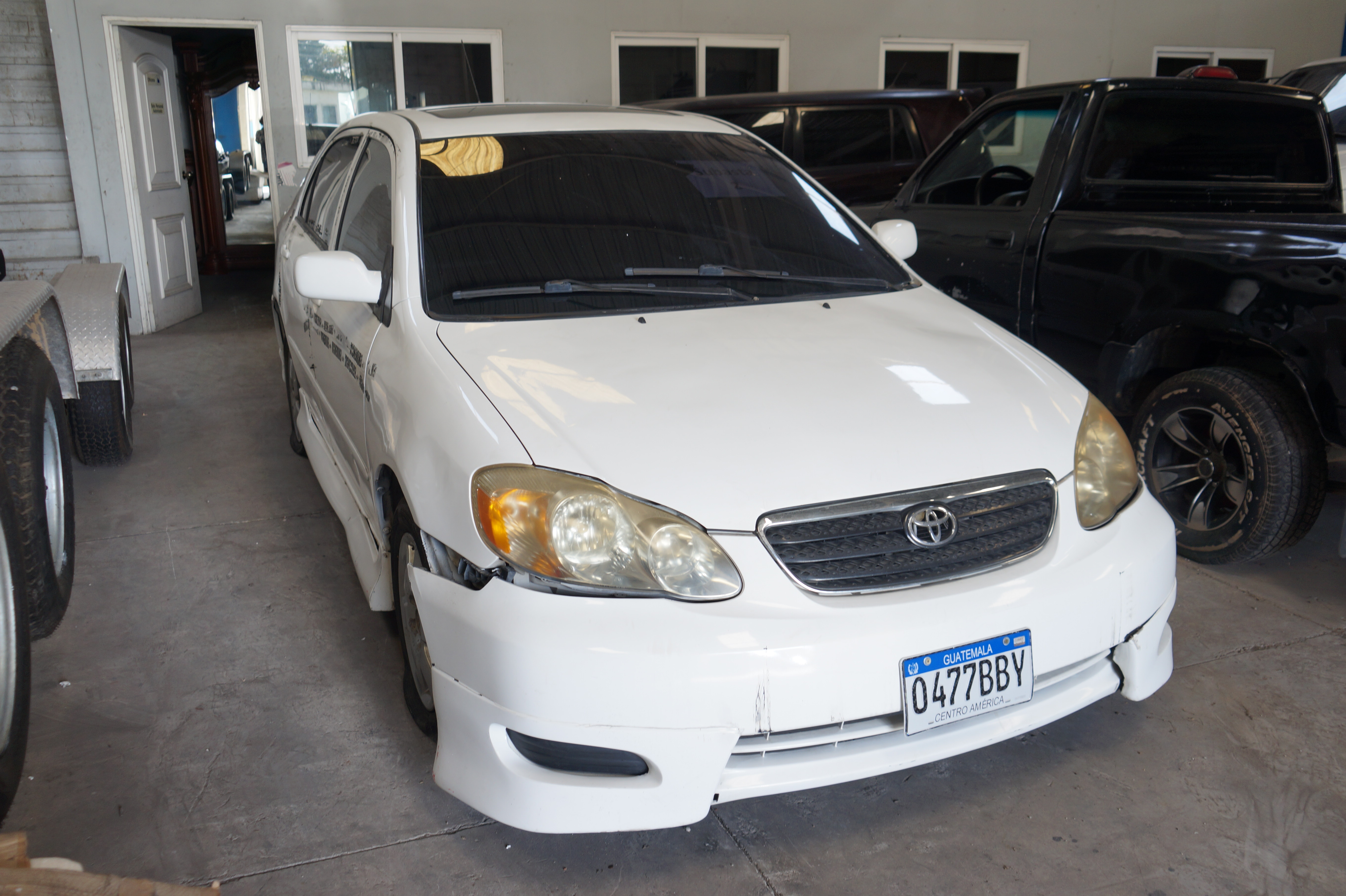 Automóvil Toyota Corolla S 2004 (lote 02)