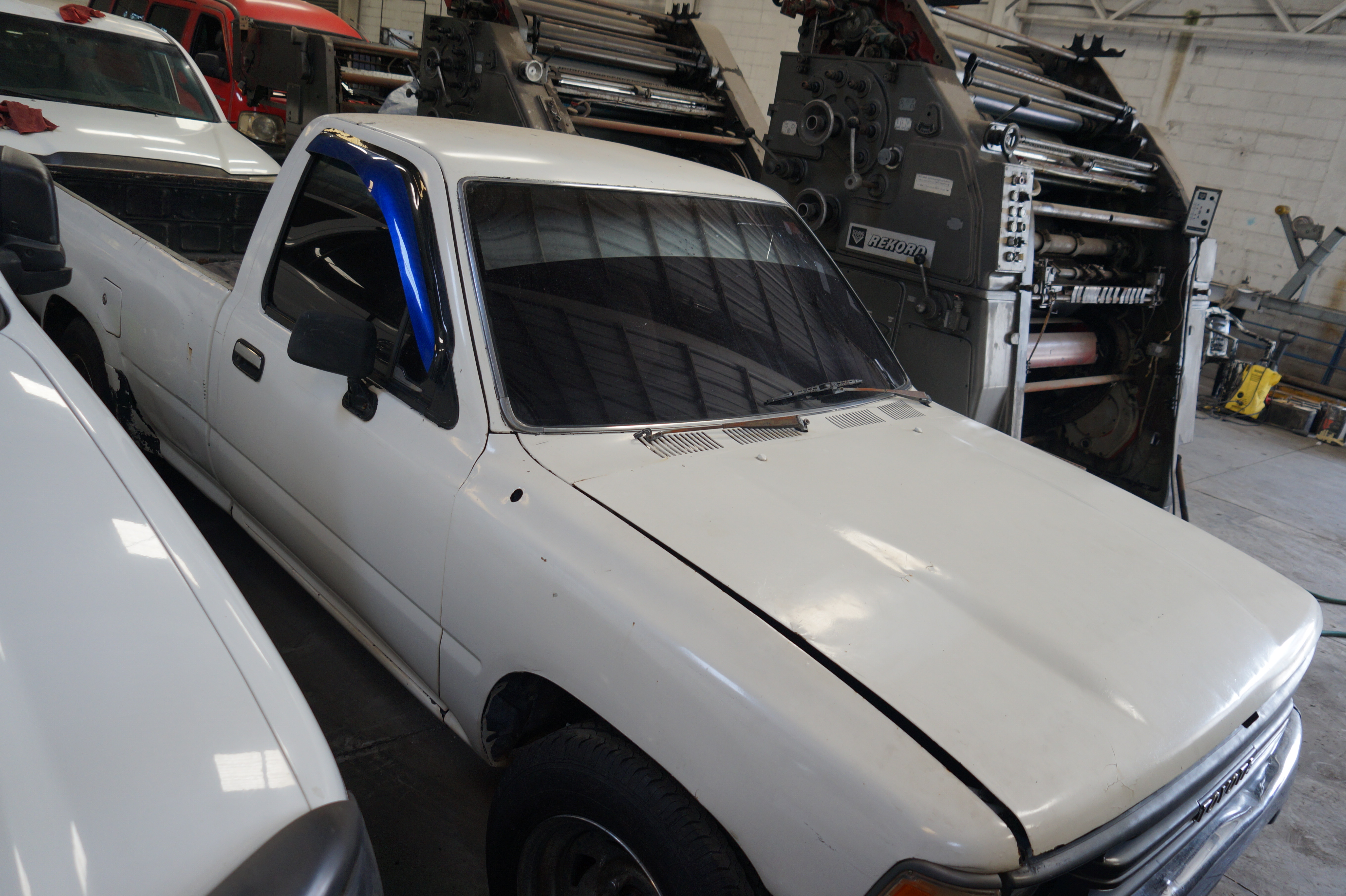Pick Up Toyota DLX 2WD 1989 (lote 05)