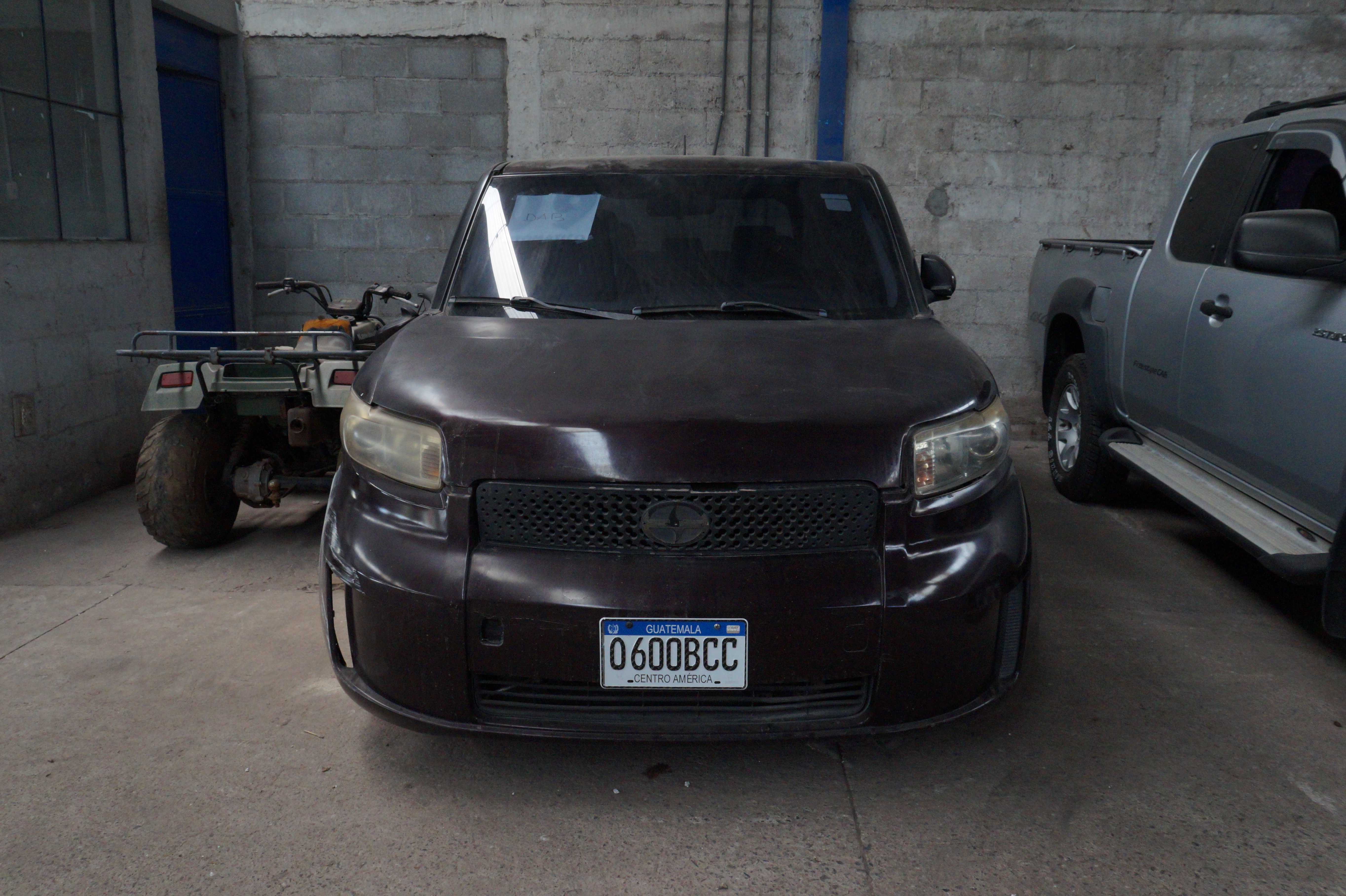 Camionetilla Toyota SCION XB 2009 (lote 09), fotografía 4