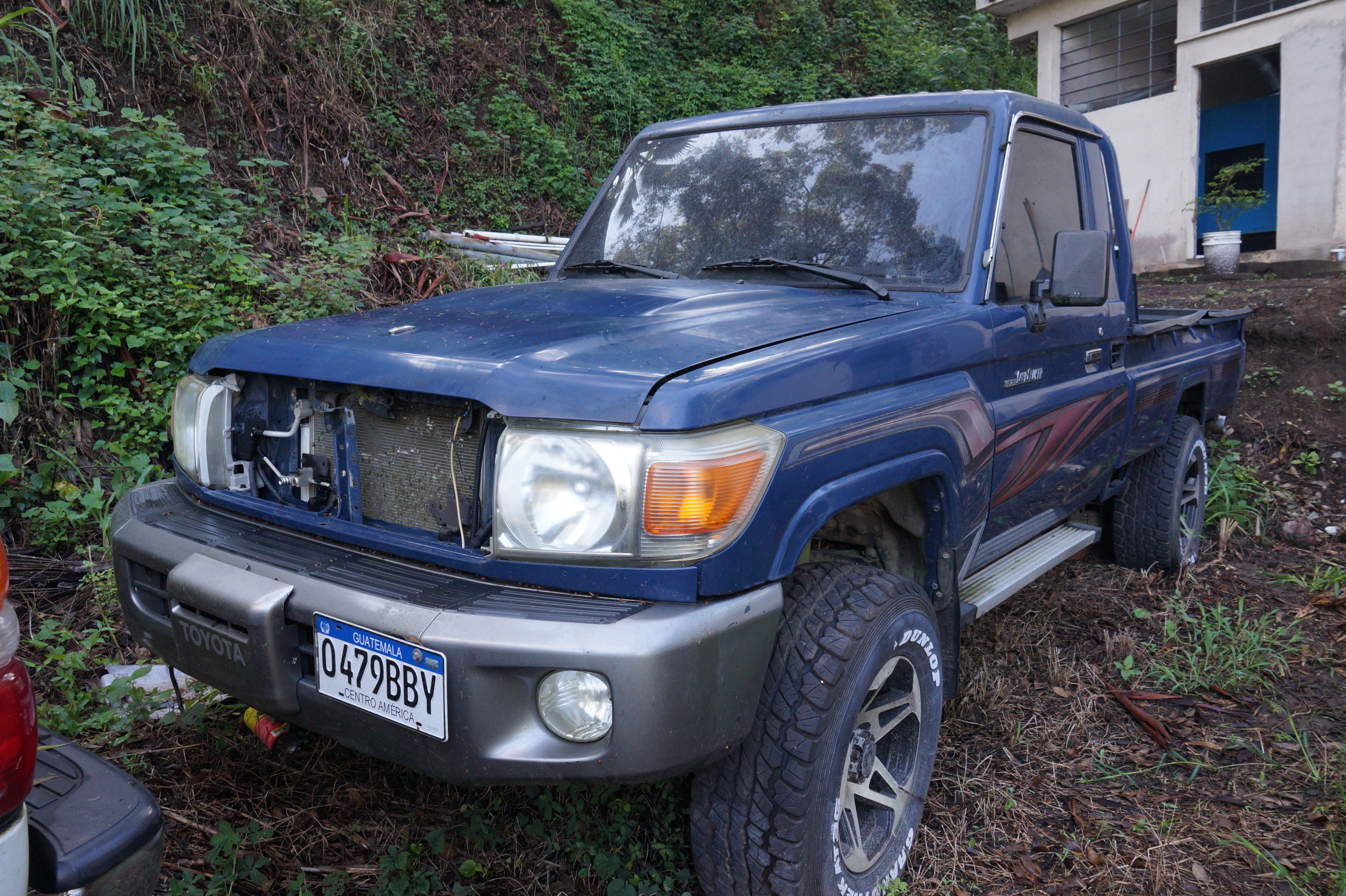 Pick Up Toyota Land Cruiser 2012 (lote 23), fotografía 2