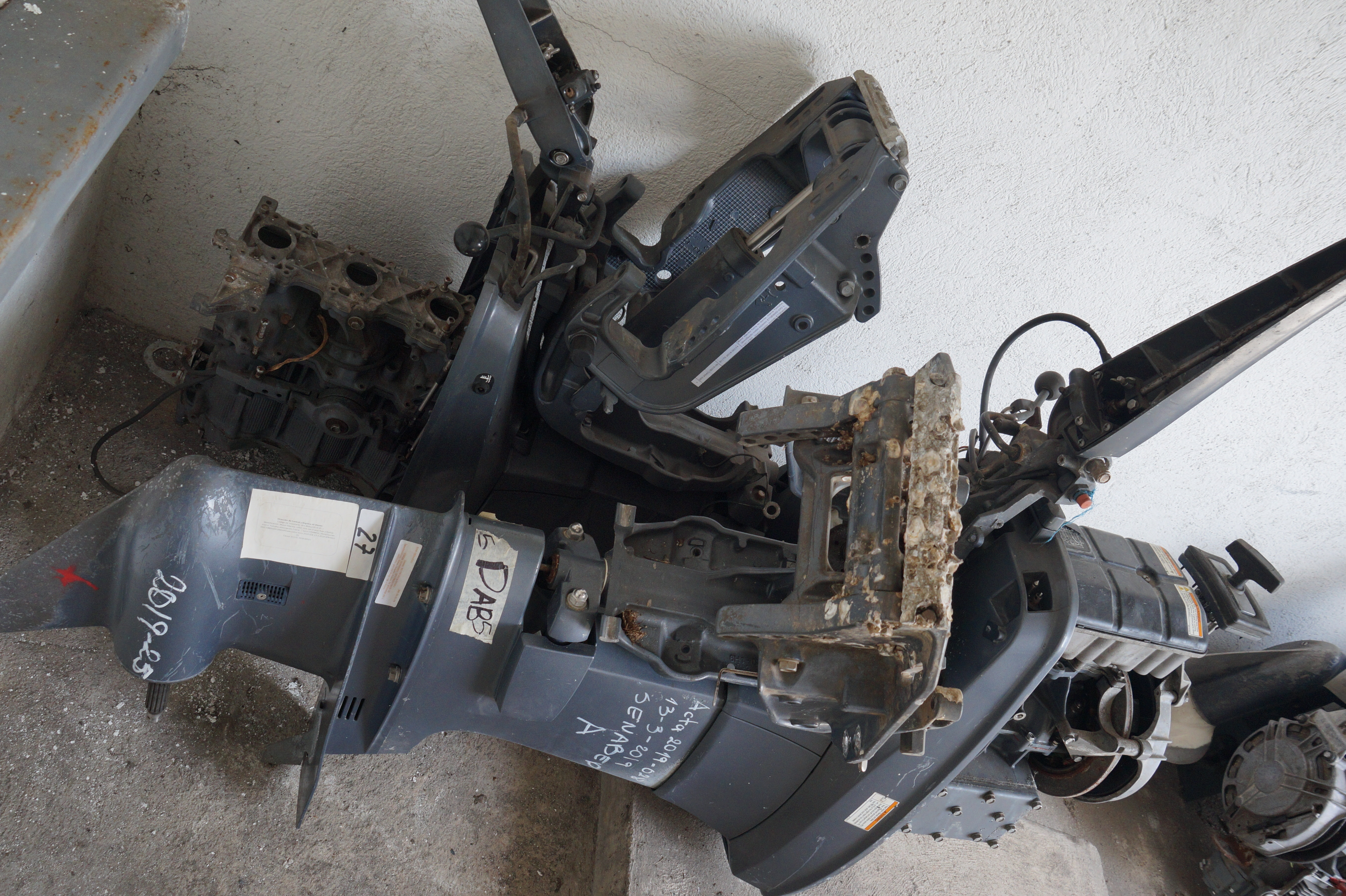 Motor marino fuera de borda Yamaha Enduro 75 (lote 26)