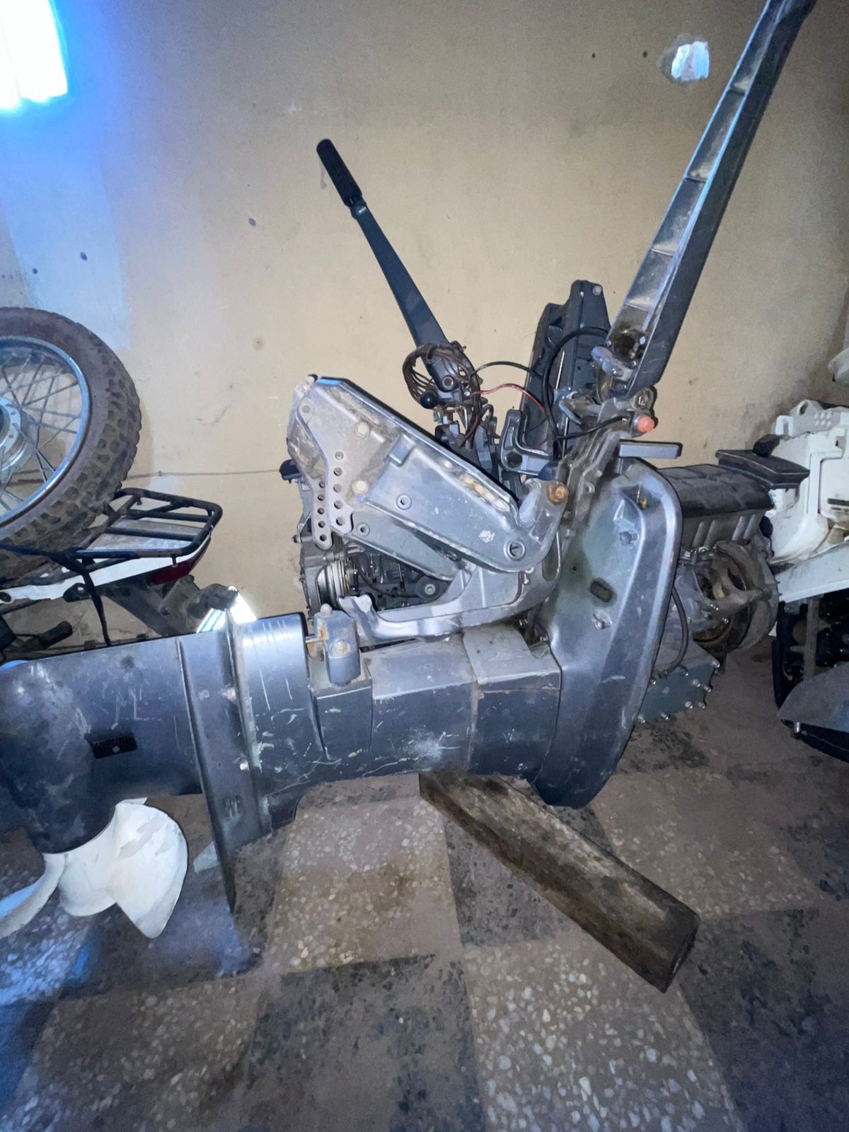 Motor marino fuera de borda Yamaha Enduro 75 (lote 31)